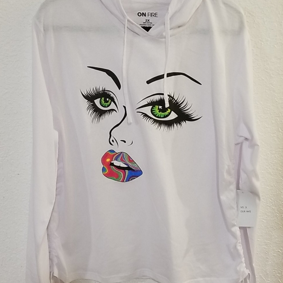 On Fire Tops - NWT plus size tee